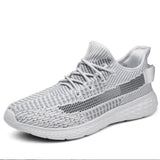 Large Size Comfortable Breathable Super Light Mesh Men Sneaker